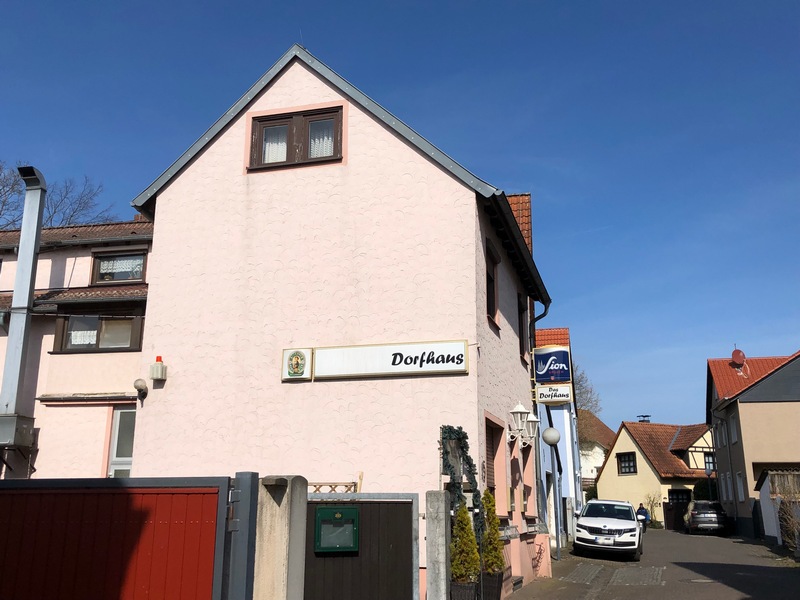 Dorfhaus Friedrichsdorf-Burgholzhausen schließt