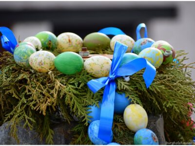 Familiengottesdienst mit Ostereisuche