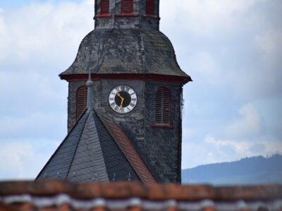 Glockenklang in der Ferne aus Burgholzhausen